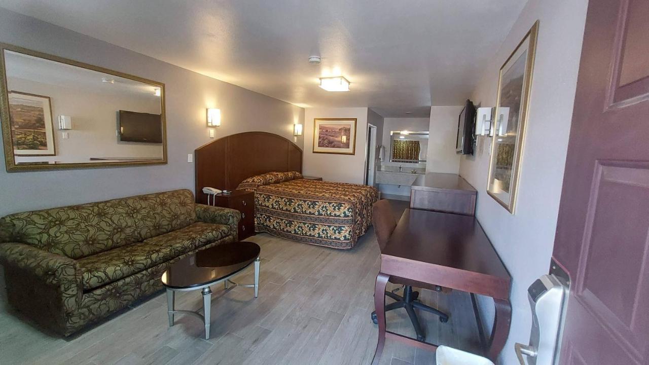 נורקו Regency Inn מראה חיצוני תמונה
