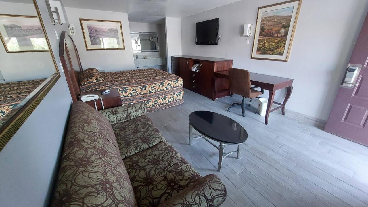 נורקו Regency Inn מראה חיצוני תמונה