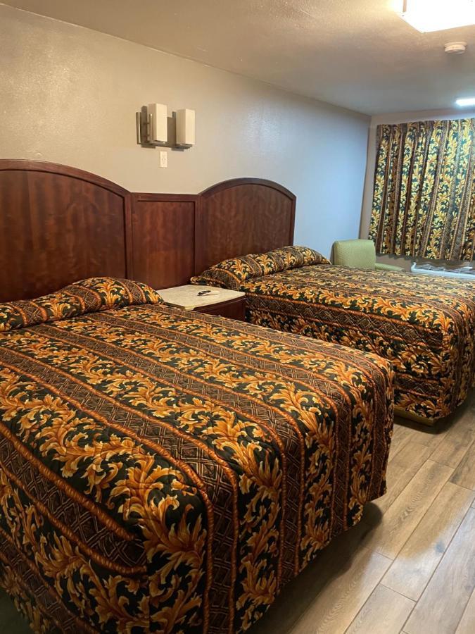 נורקו Regency Inn מראה חיצוני תמונה